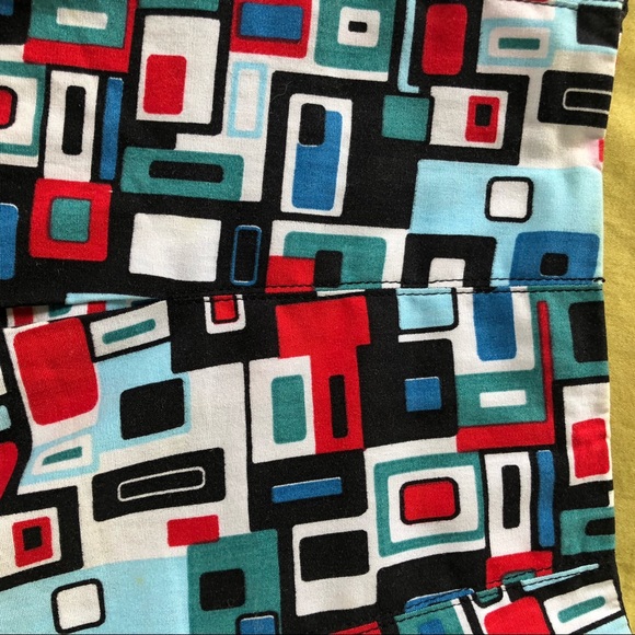 Skirt - Picture 2 of 3